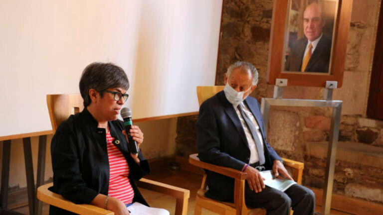 Alma Rita Díaz Contreras, directora del Museo Zacatecano, resaltó que este ciclo de conferencias busca rendir un merecido homenaje a un zacatecano