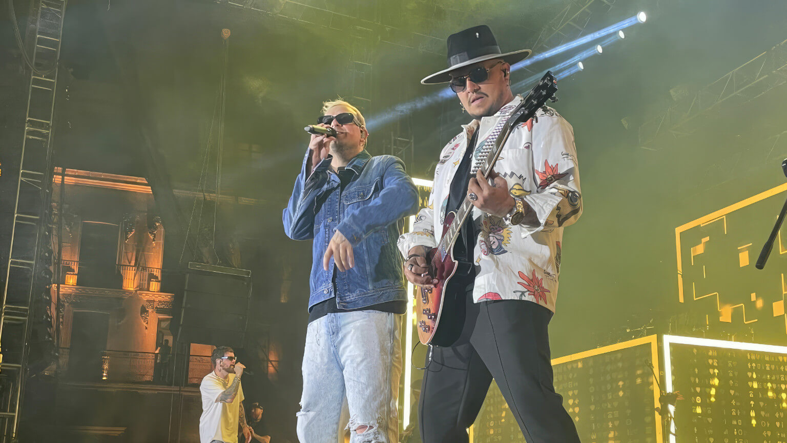 El pop urbano y reggaeton de la polifacética alineación colombiana reafirmó su lugar en el gusto del público mexicano, aquí en Zacatecas