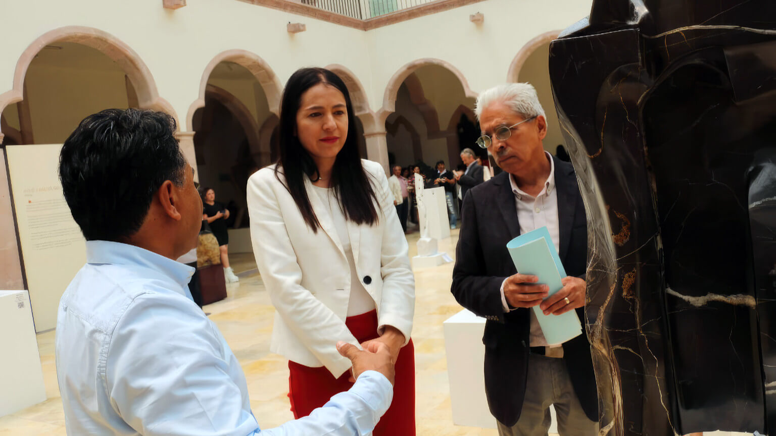 La apertura formal de estas exposiciones estuvo a cargo de la Directora del Instituto Zacatecano de Cultura (IZC) "Ramón López Velarde", Ma. de Jesús Muñoz Reyes