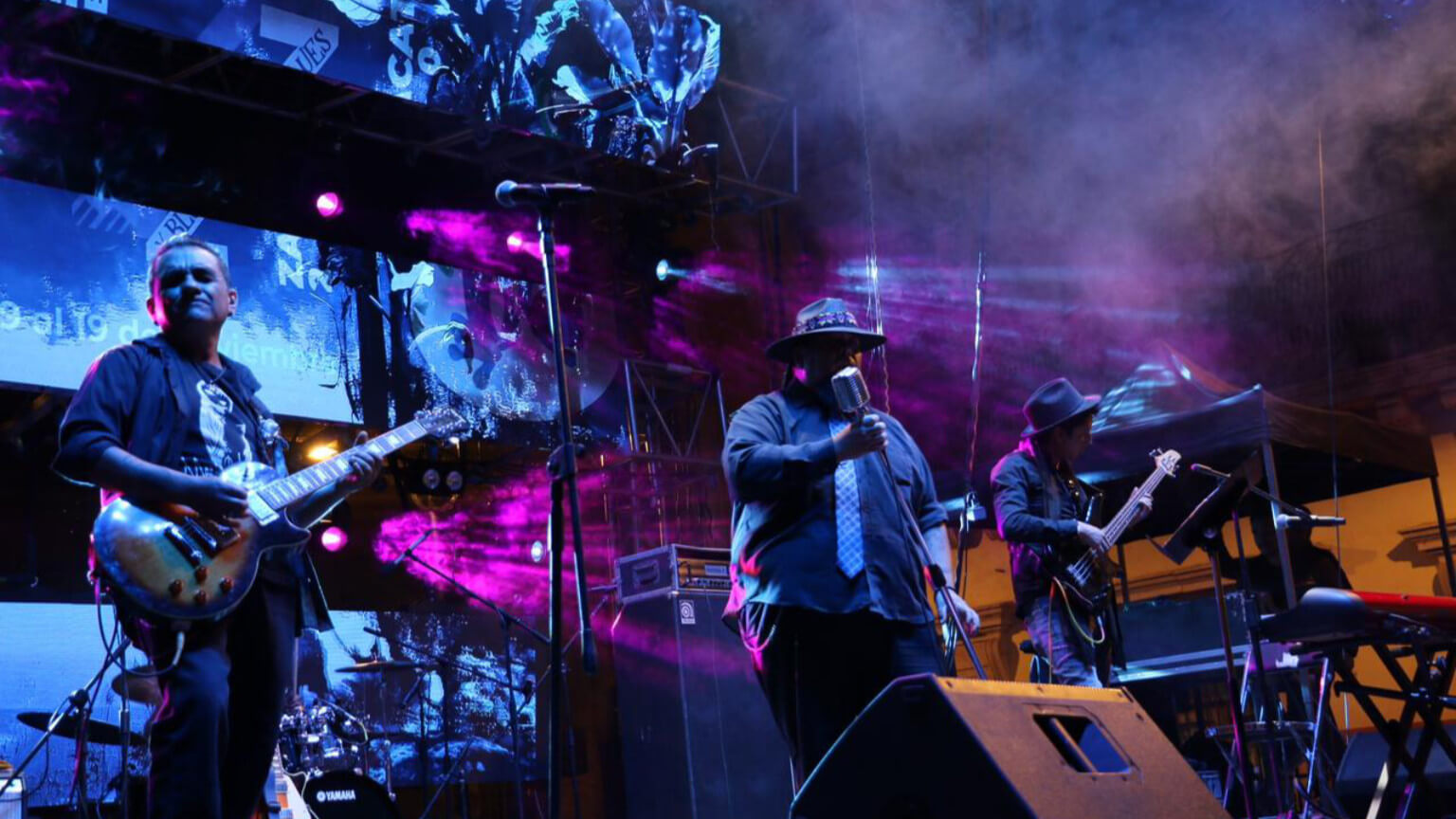 Moan Blues iluminó el escenario de la Plazuela Miguel Auza con su talento