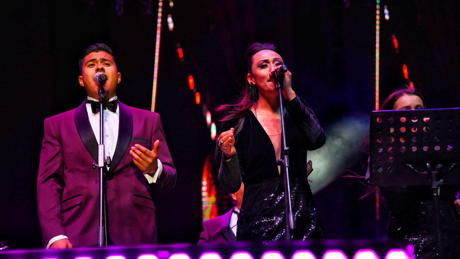 Durante una noche mágica y llena de ritmo y alegría, la presentación excepcional de la Orquesta de Beto Díaz cautivó a los asistentes en Zacatecas