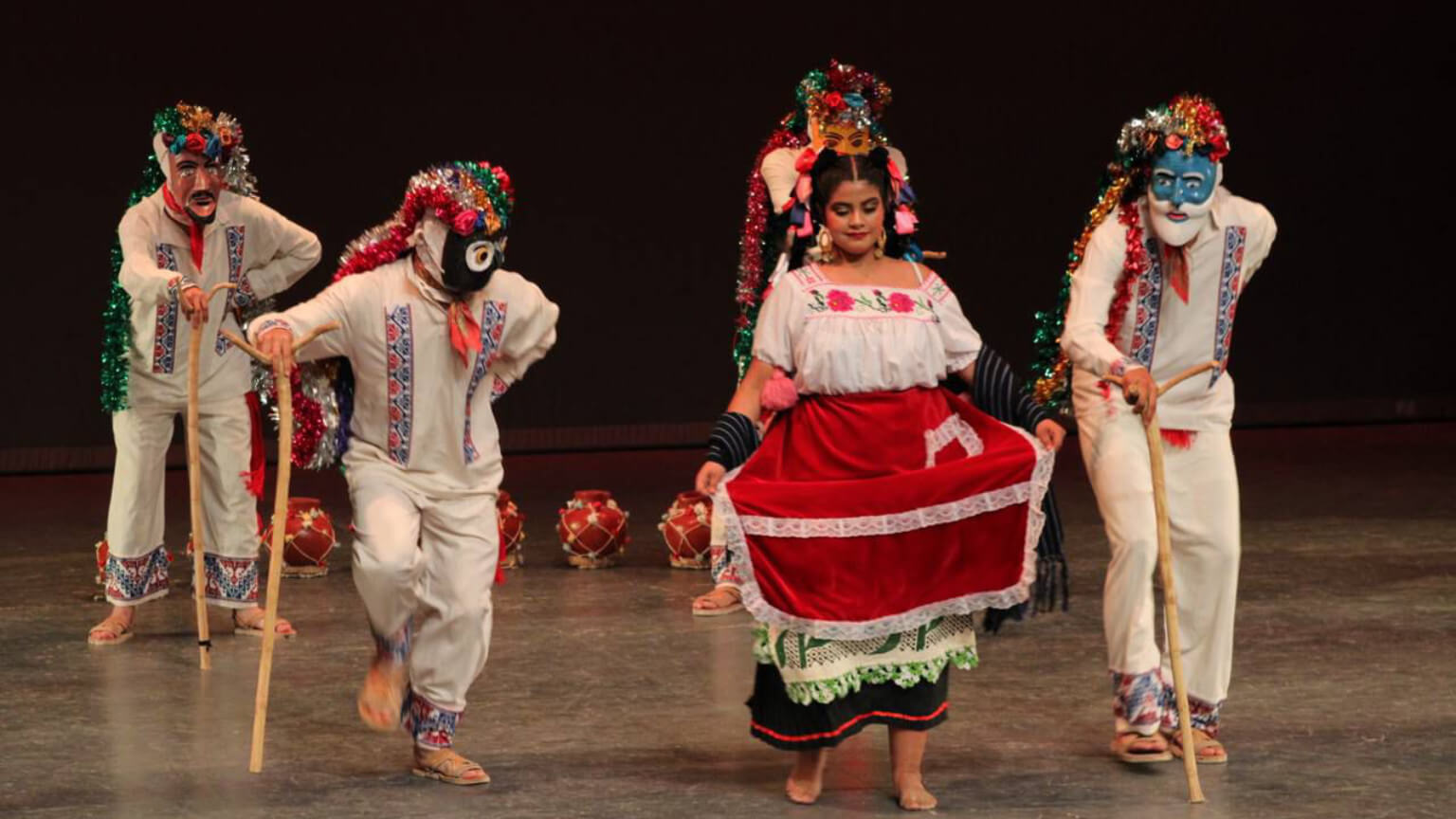 Flamenco y folclor nacional cierran las actividades del Día Internacional de la Danza en Zacatecas Celebración del Día Internacional de la Danza en Zacatecas