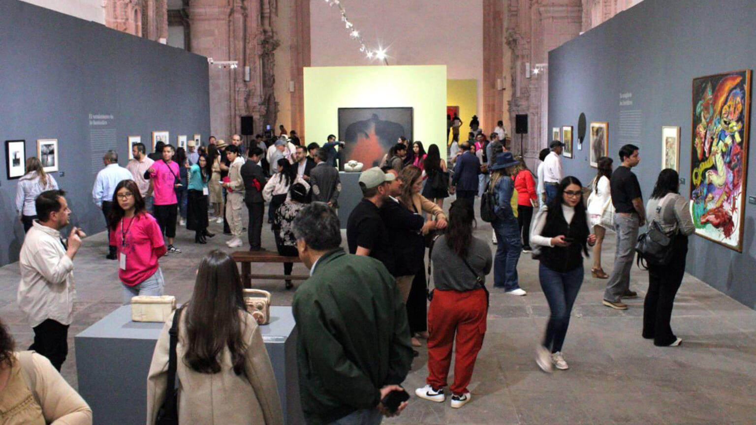 Llega a Zacatecas El Museo de Arte Moderno con la exposición “Fábulas Fantásticas” Una experiencia de lo insólito en el arte moderno marcó el inicio de las actividades del Festival Cultural del Bienestar Zacatecas 2025