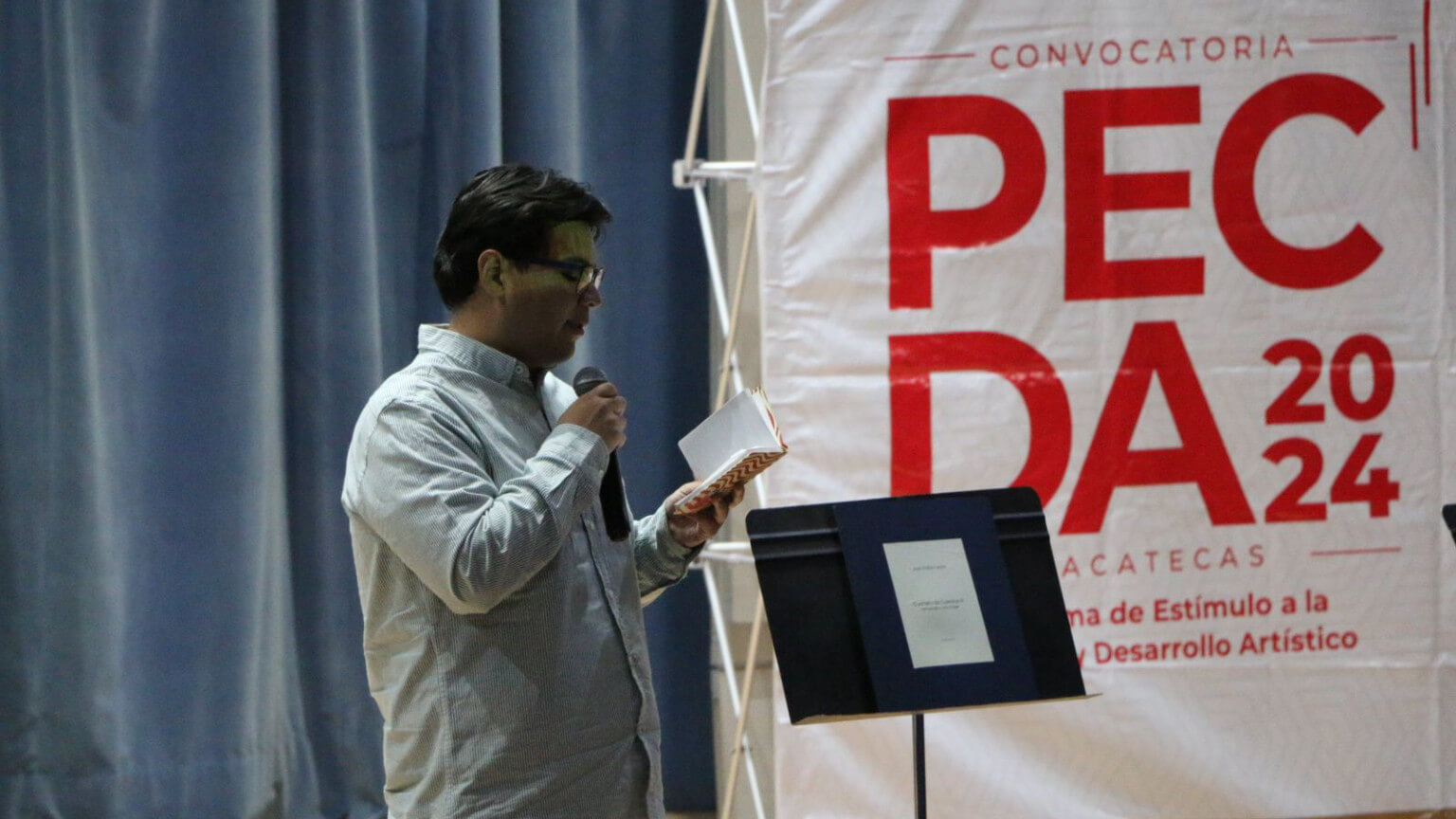 En un acto especial, celebrado en el auditorio del Museo Manuel Felguérez